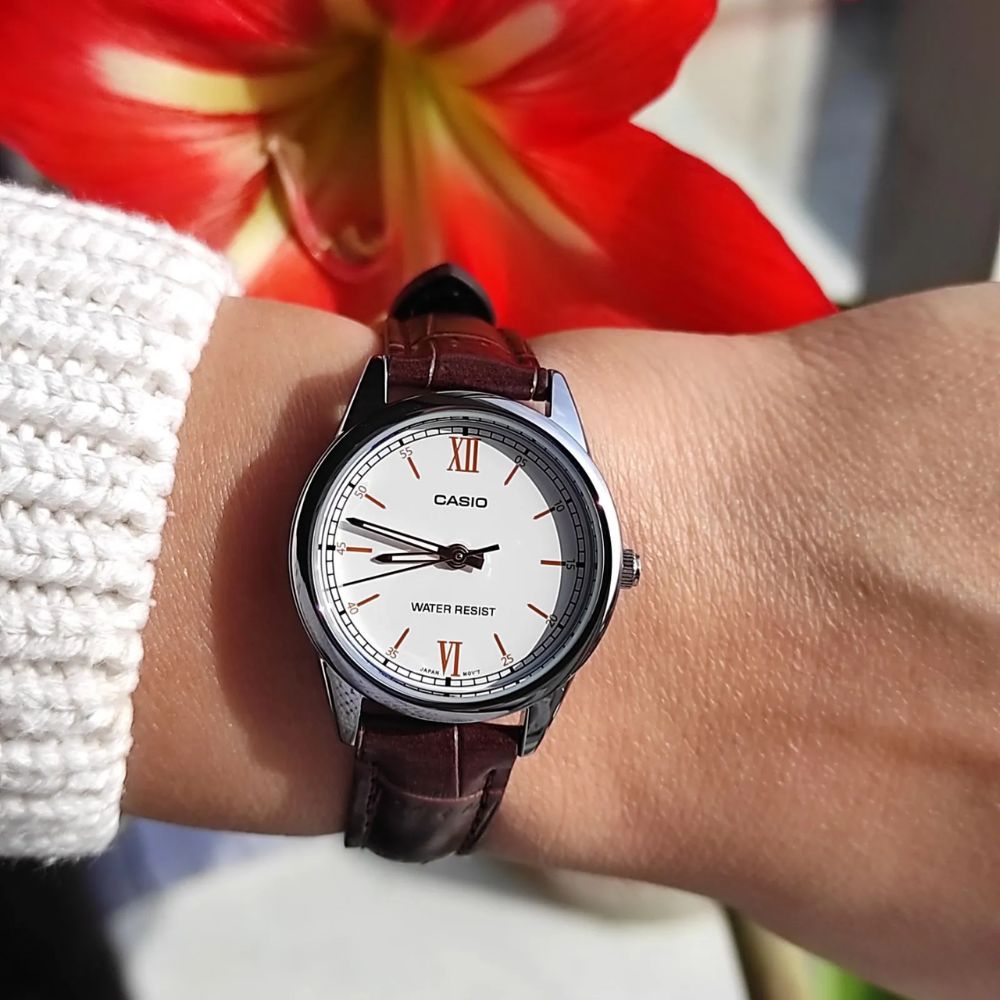 Casio Standard Analógico LTP-V005L-7B3