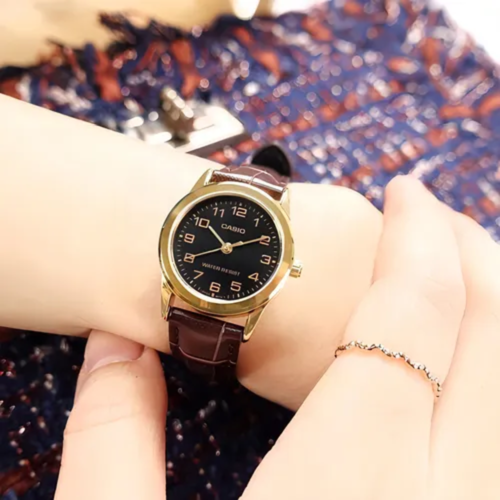 Casio Standard LTP-V001GL-1B