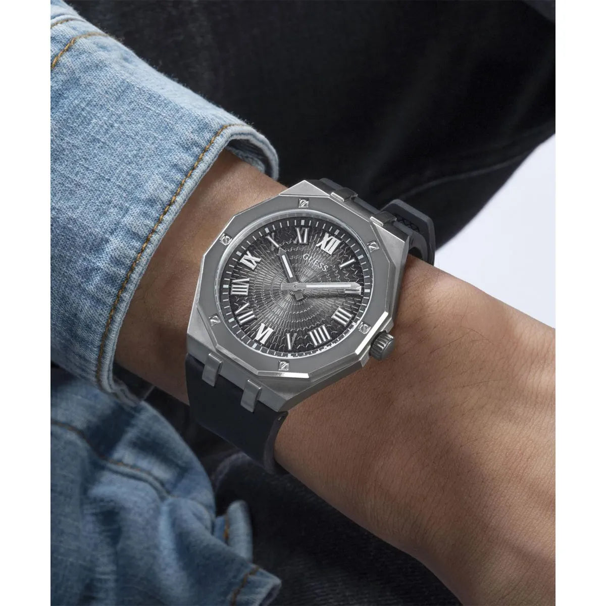 Guess Asset GW0663G1