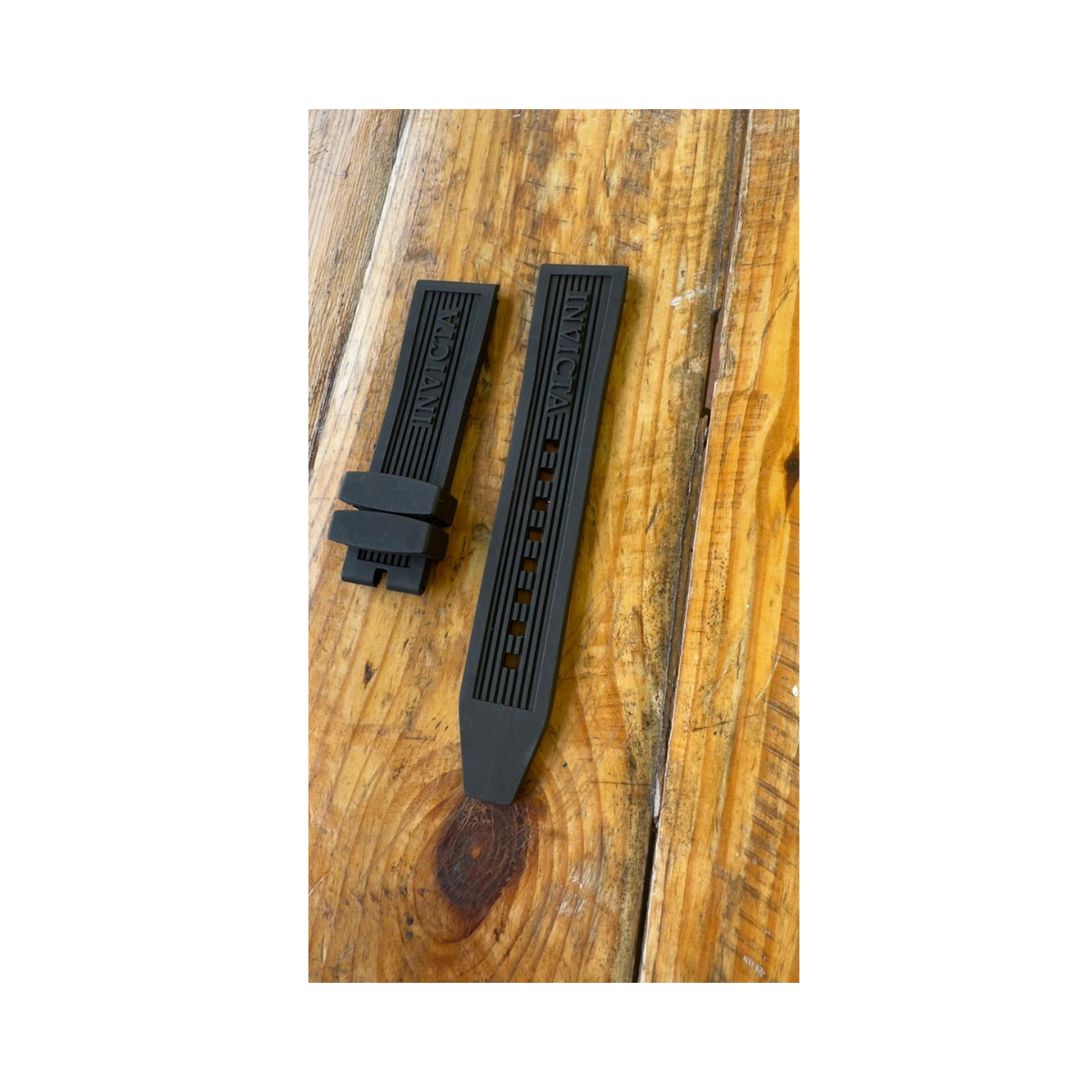 Manilla Invicta Specialty Negra 22mm