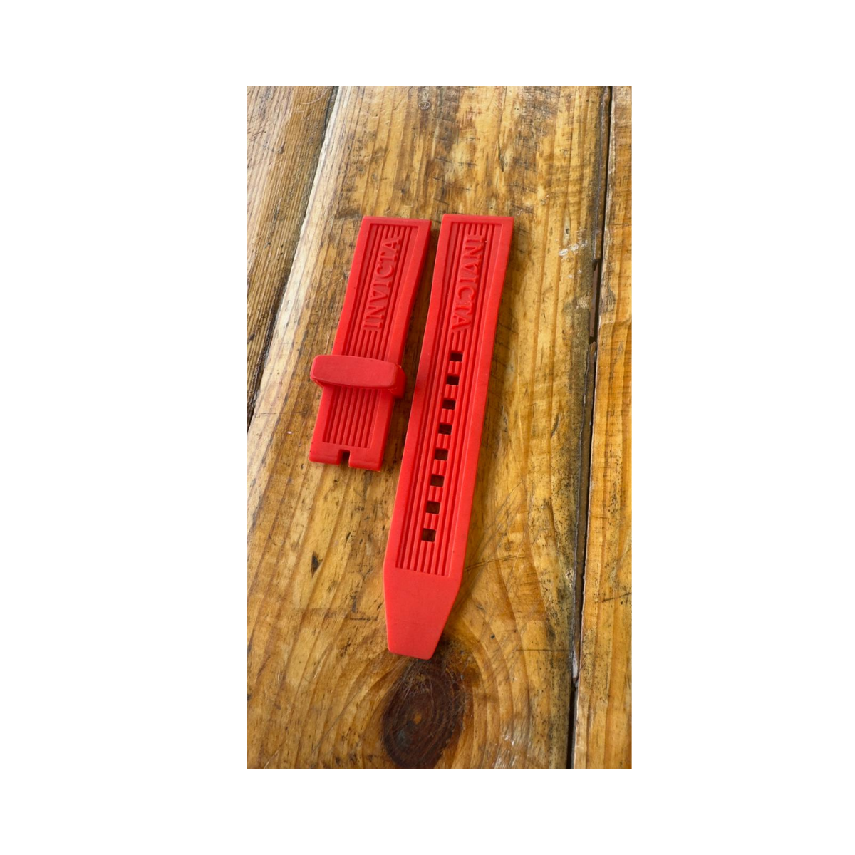 Manilla Invicta Specialty Rojo 22mm
