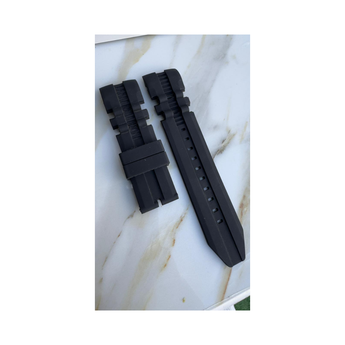 Manilla Invicta Speedway/Bolt Negra 26mm
