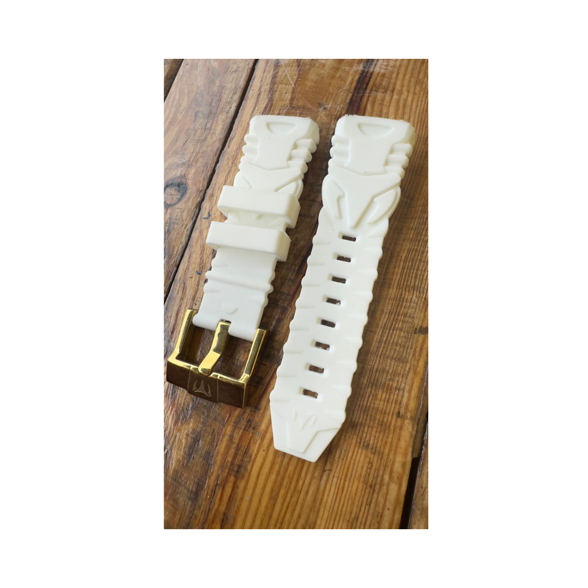 Manilla TechnoMarine Jellyfish Blanca 28mm