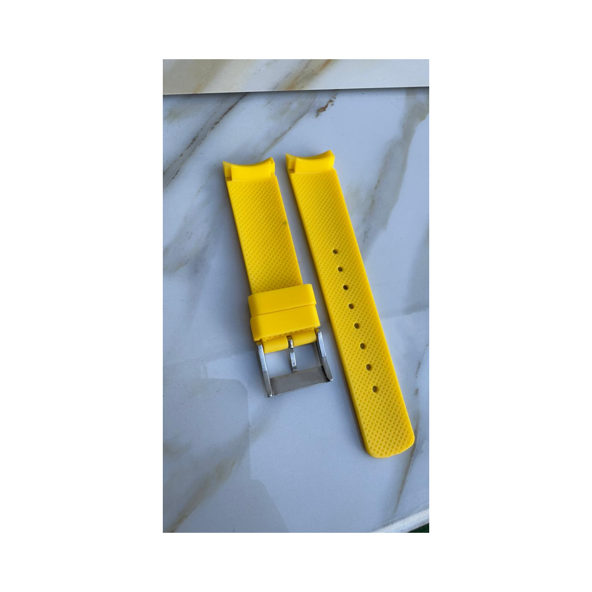 Manilla Nautica Veleros Amarillo 22m