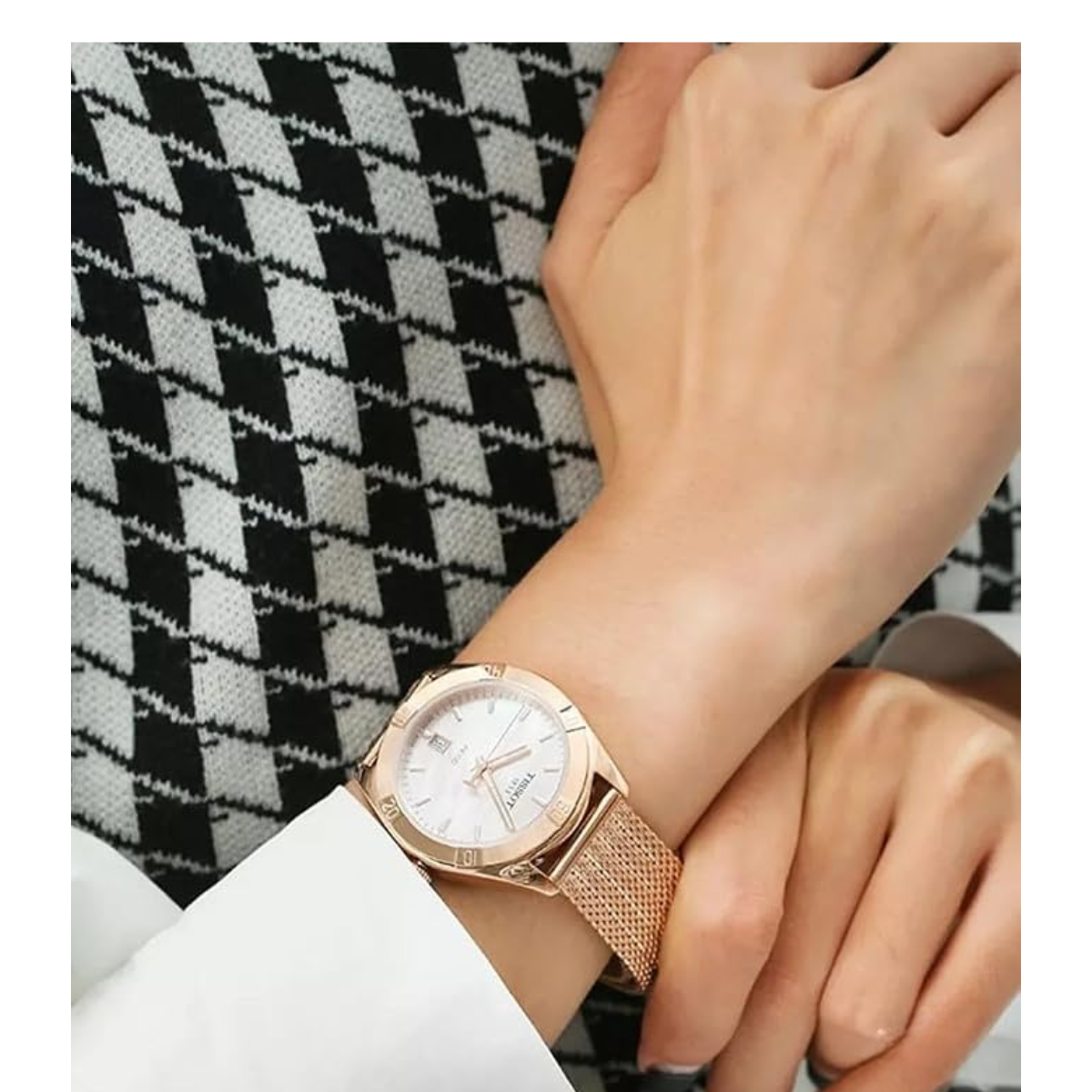 Tissot T1019103315100