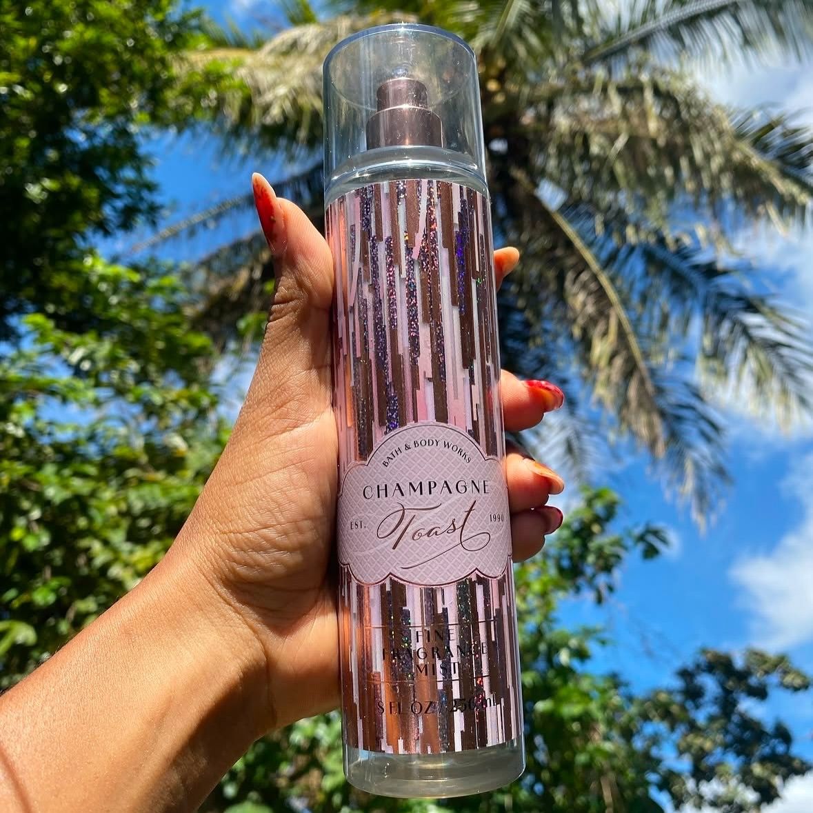 Splash Champagne Toast 236ml By Bath & Body Works